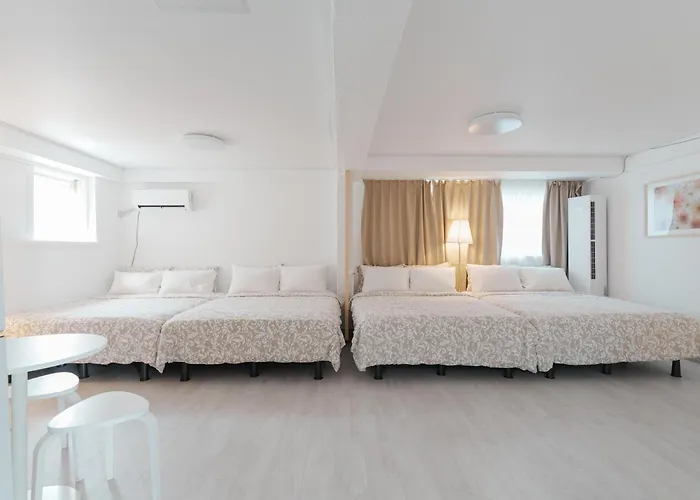 Seogyohuestay ゲストハウス 3*